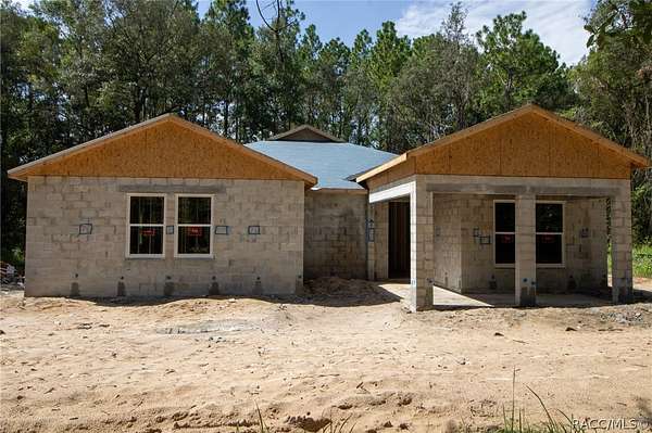 2.56 Acres of Land with Home for Sale in Beverly Hills, Florida