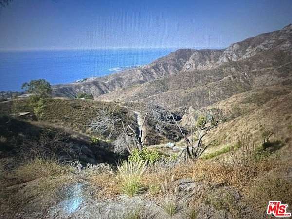 3.19 Acres of Land for Sale in Malibu, California