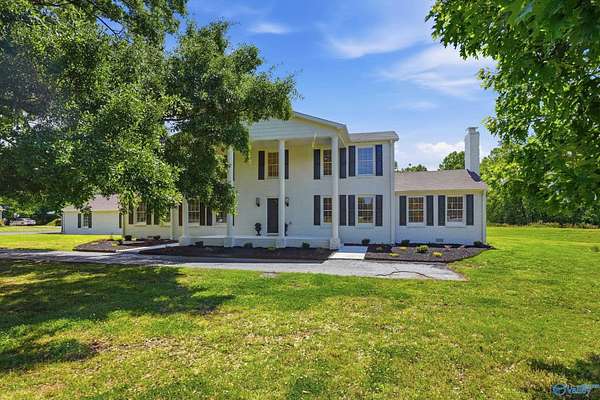 4.9 Acres of Land with Home for Sale in Ardmore, Alabama