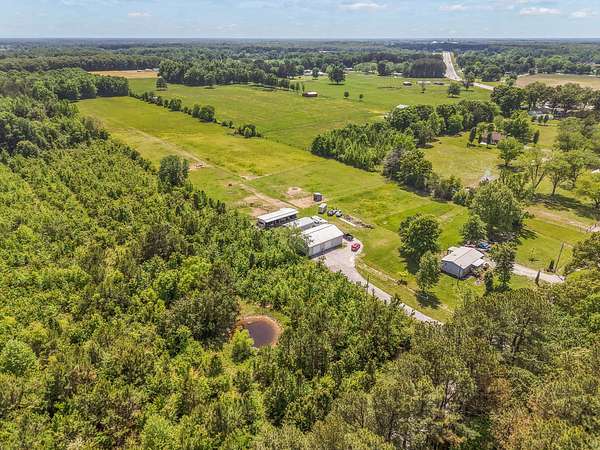 14.7 Acres of Land for Sale in Manchester, Tennessee