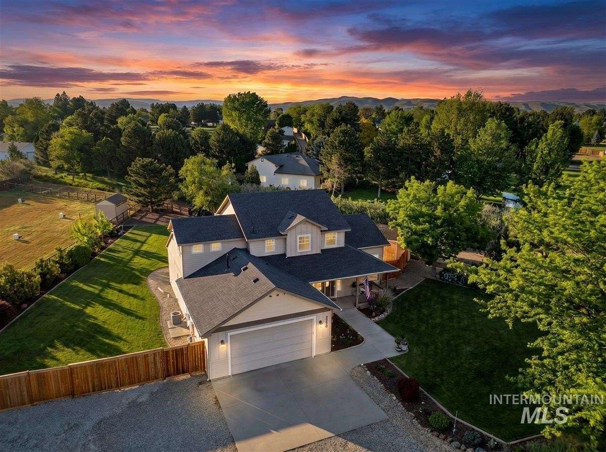 2 Acres of Land with Home for Sale in Emmett, Idaho