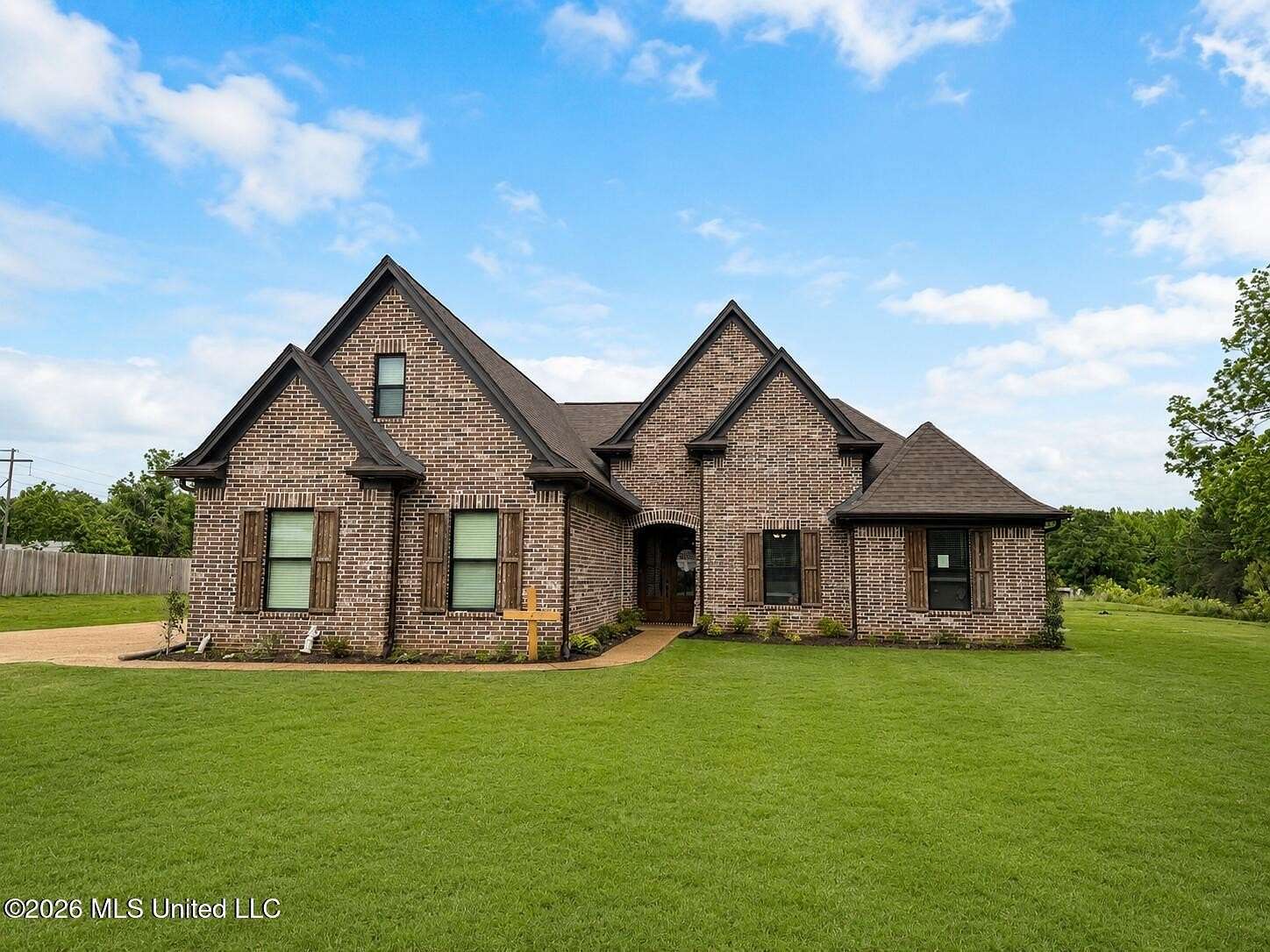 2.32 Acres of Land with Home for Sale in Hernando, Mississippi