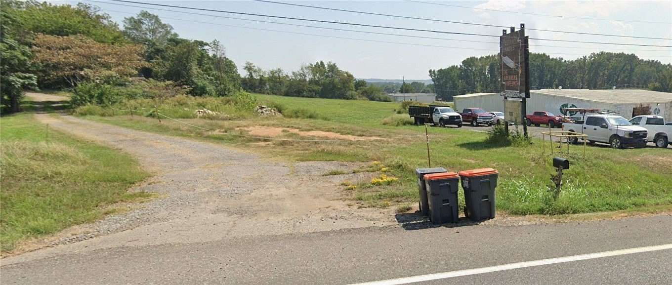 1 Acre of Mixed-Use Land for Sale in Russellville, Arkansas