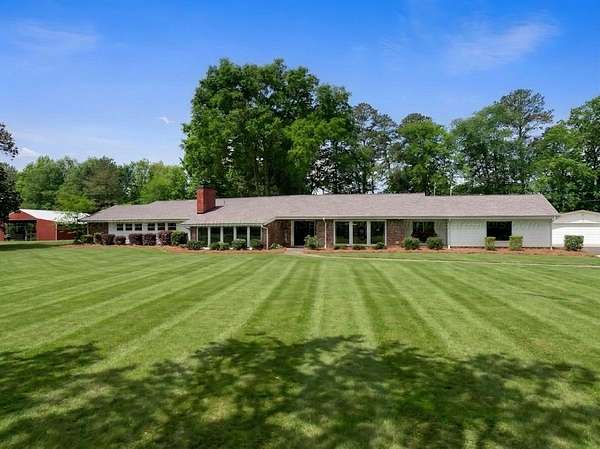 12.4 Acres of Land with Home for Sale in Jasper, Alabama