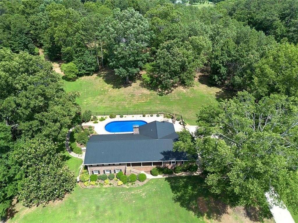 2.16 Acres of Land with Home for Sale in Cartersville, Georgia