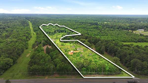 25 Acres of Land for Sale in Kilgore, Texas