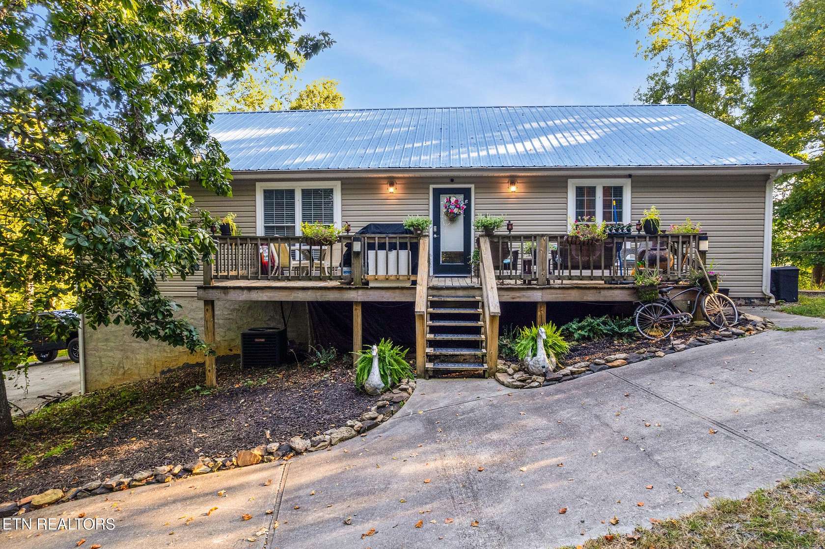 5.9 Acres of Land with Home for Sale in Maryville, Tennessee