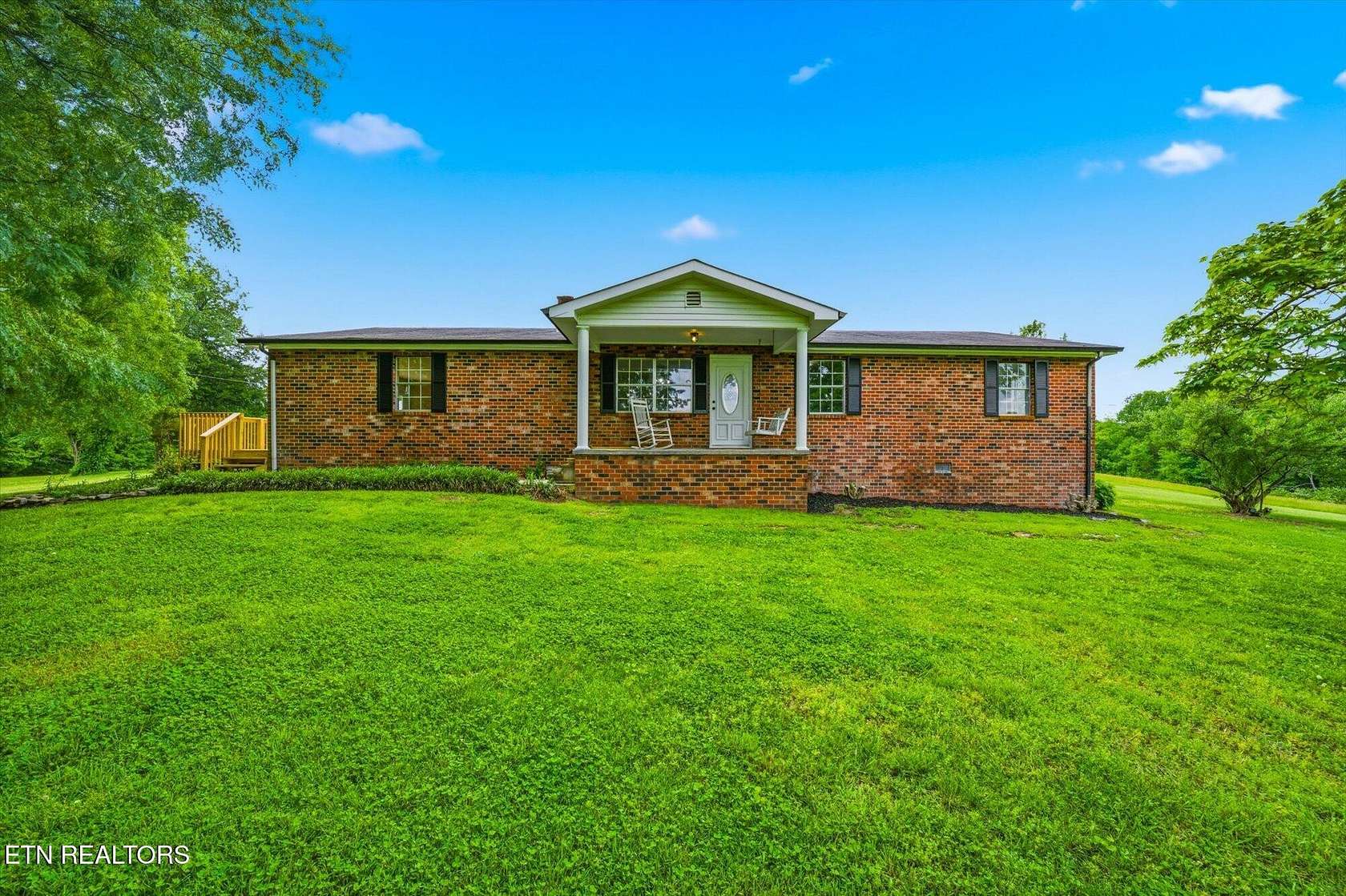 15 Acres of Land with Home for Sale in Athens, Tennessee