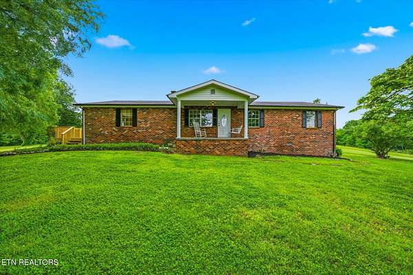 15 Acres of Land with Home for Sale in Athens, Tennessee