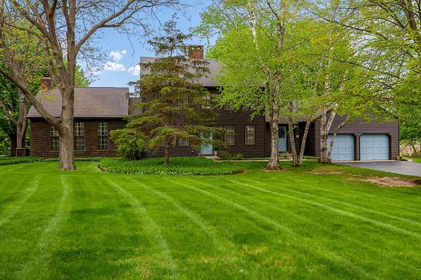 5 Acres of Land with Home for Sale in Belvidere, Illinois