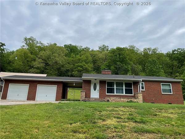 3.14 Acres of Land with Home for Sale in Charleston, West Virginia