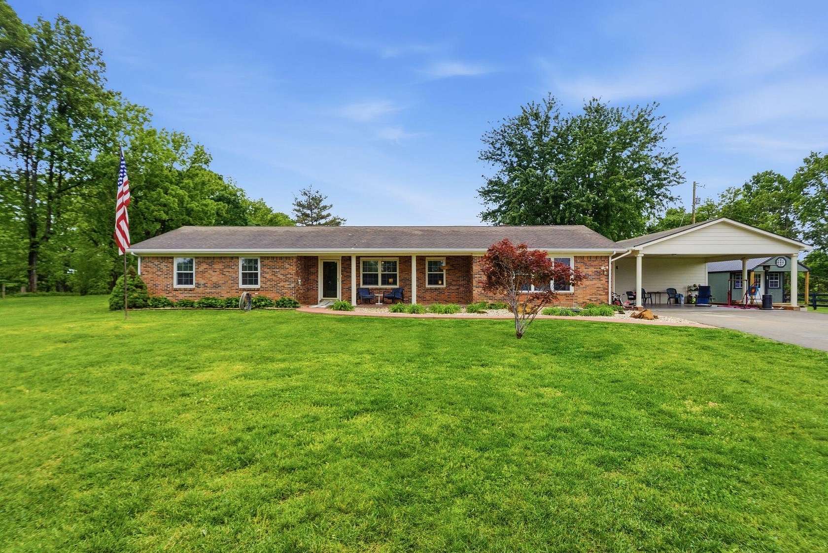 4 Acres of Land with Home for Sale in Waco, Kentucky