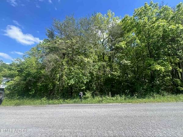 0.68 Acres of Land for Sale in Crossville, Tennessee
