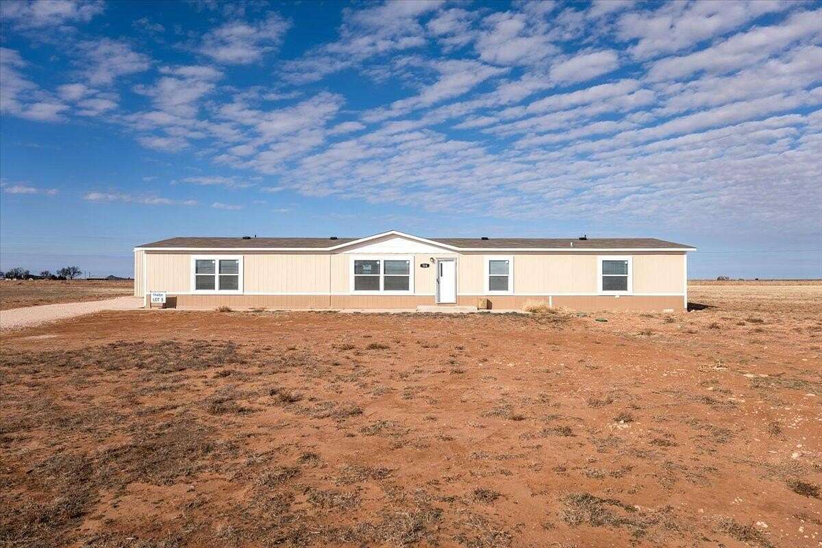 2 Acres of Land with Home for Sale in Tahoka, Texas