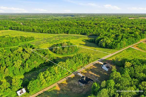 5 Acres of Land for Sale in Clarksville, Tennessee