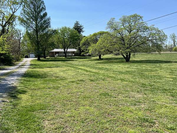 12.3 Acres of Land with Home for Sale in Goodlettsville, Tennessee