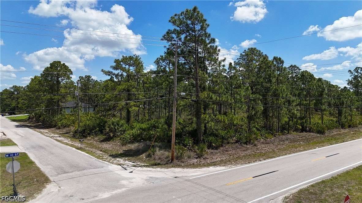 0.25 Acres of Residential Land for Sale in Lehigh Acres, Florida