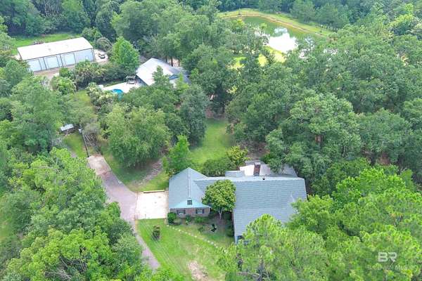 11 Acres of Recreational Land with Home for Sale in Robertsdale, Alabama