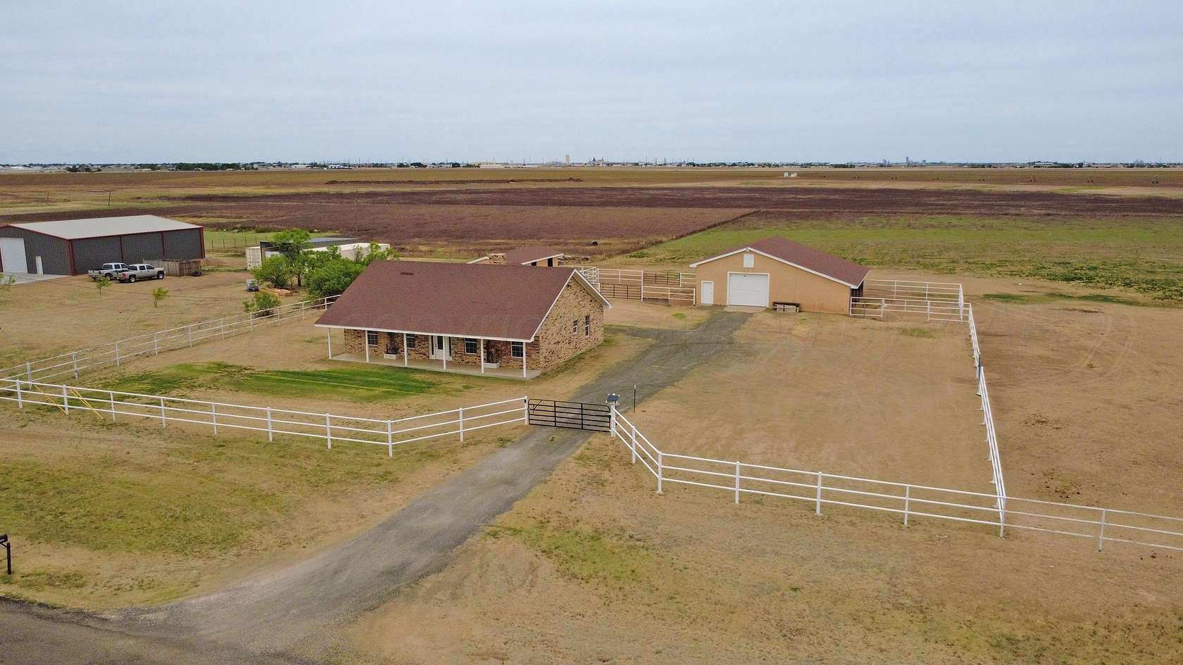 10 Acres of Land with Home for Sale in Amarillo, Texas