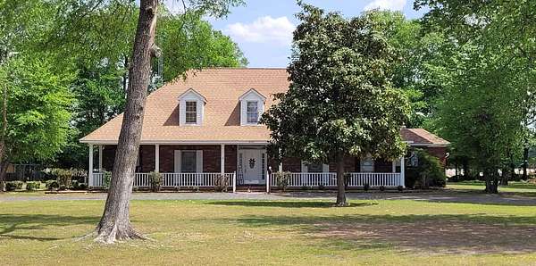 1.83 Acres of Land with Home for Sale in Newport, Arkansas