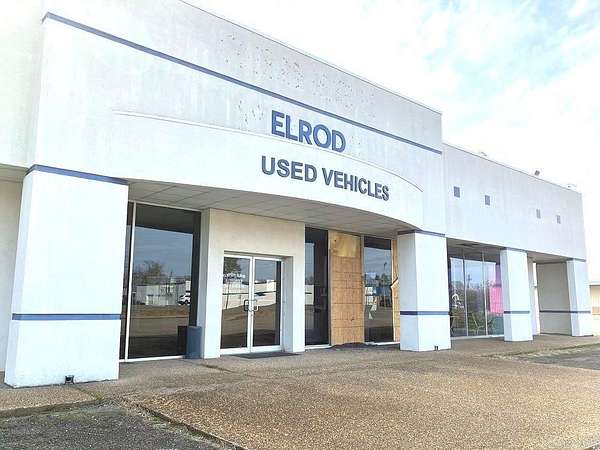 1.84 Acres of Improved Residential Land for Sale in Pine Bluff, Arkansas