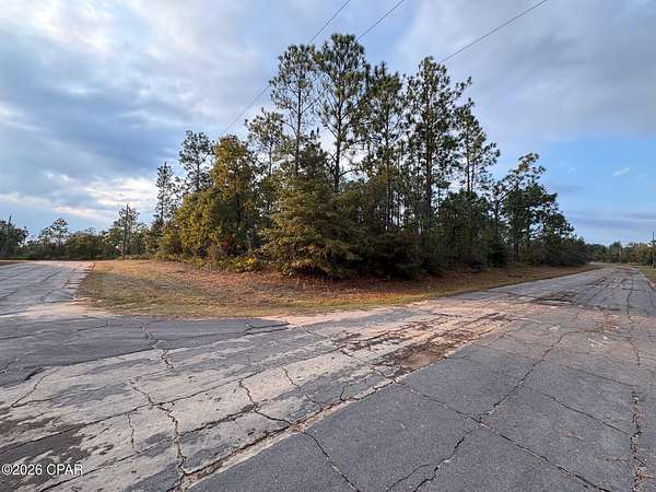 0.27 Acres of Residential Land for Sale in Chipley, Florida