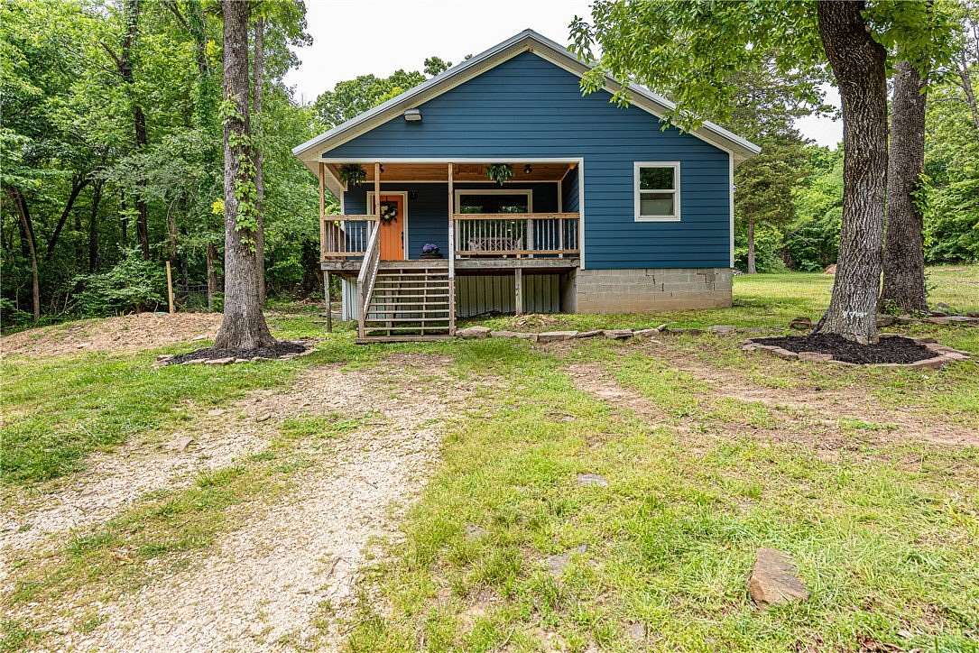 2 Acres of Land with Home for Sale in Prairie Grove, Arkansas