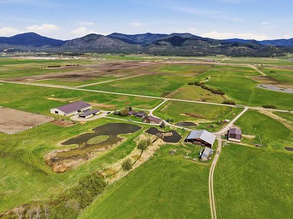 160 Acres of Land with Home for Sale in Chewelah, Washington