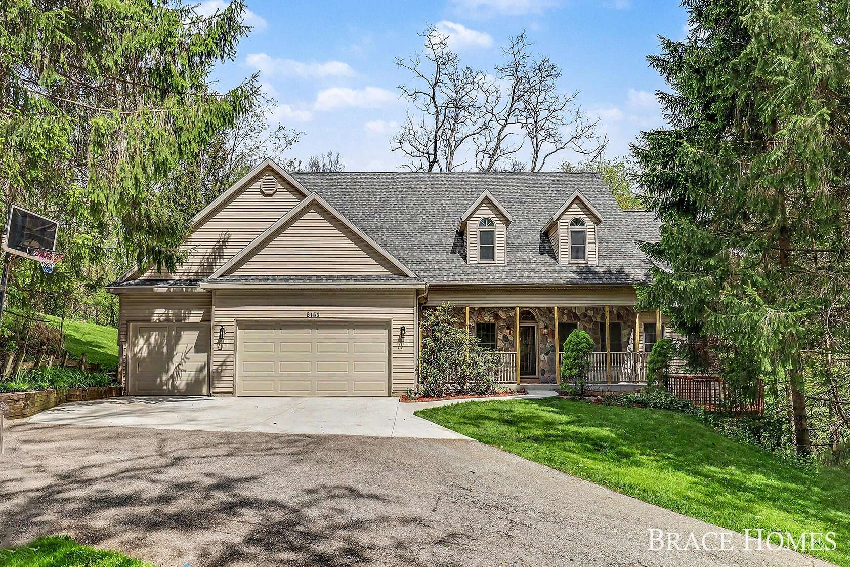 3.4 Acres of Land with Home for Sale in Grand Rapids, Michigan