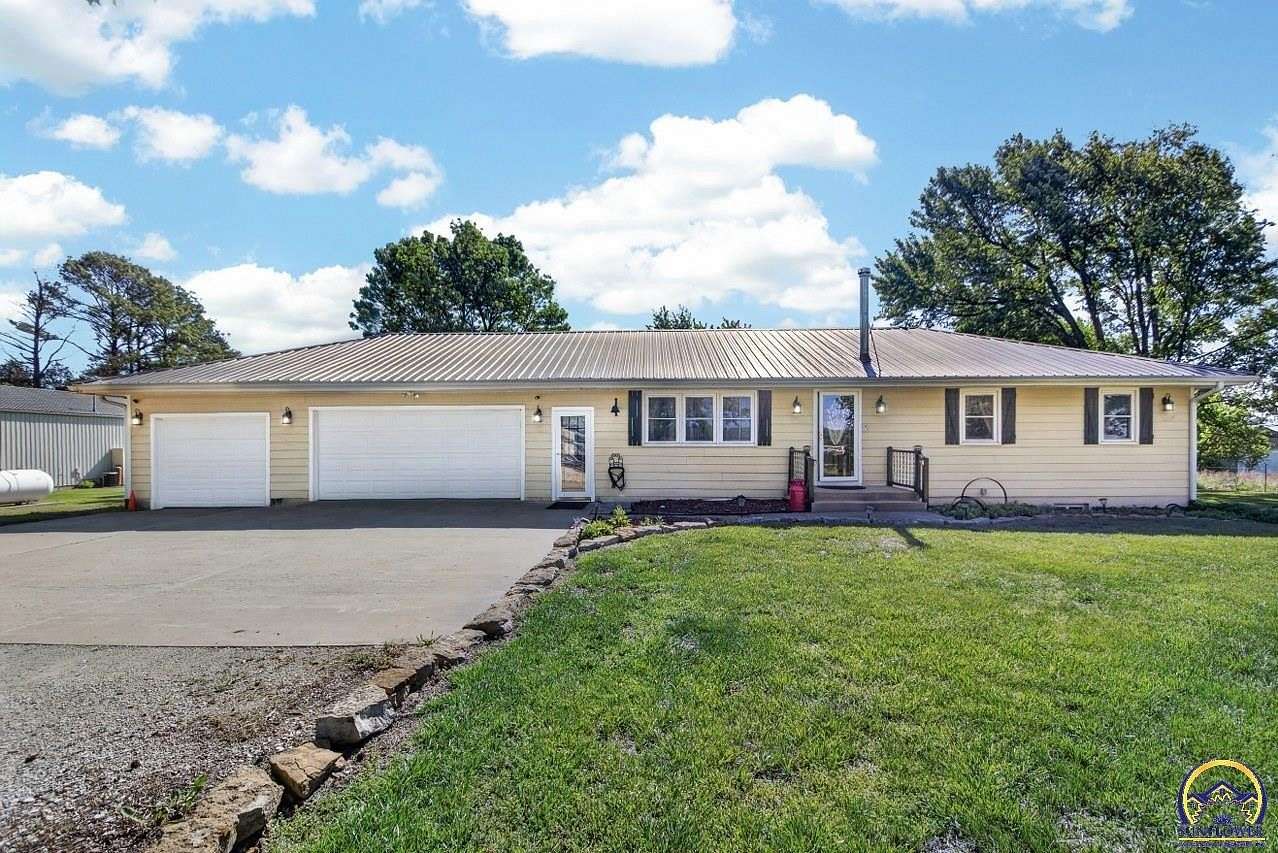 4.73 Acres of Land with Home for Sale in Wakarusa, Kansas