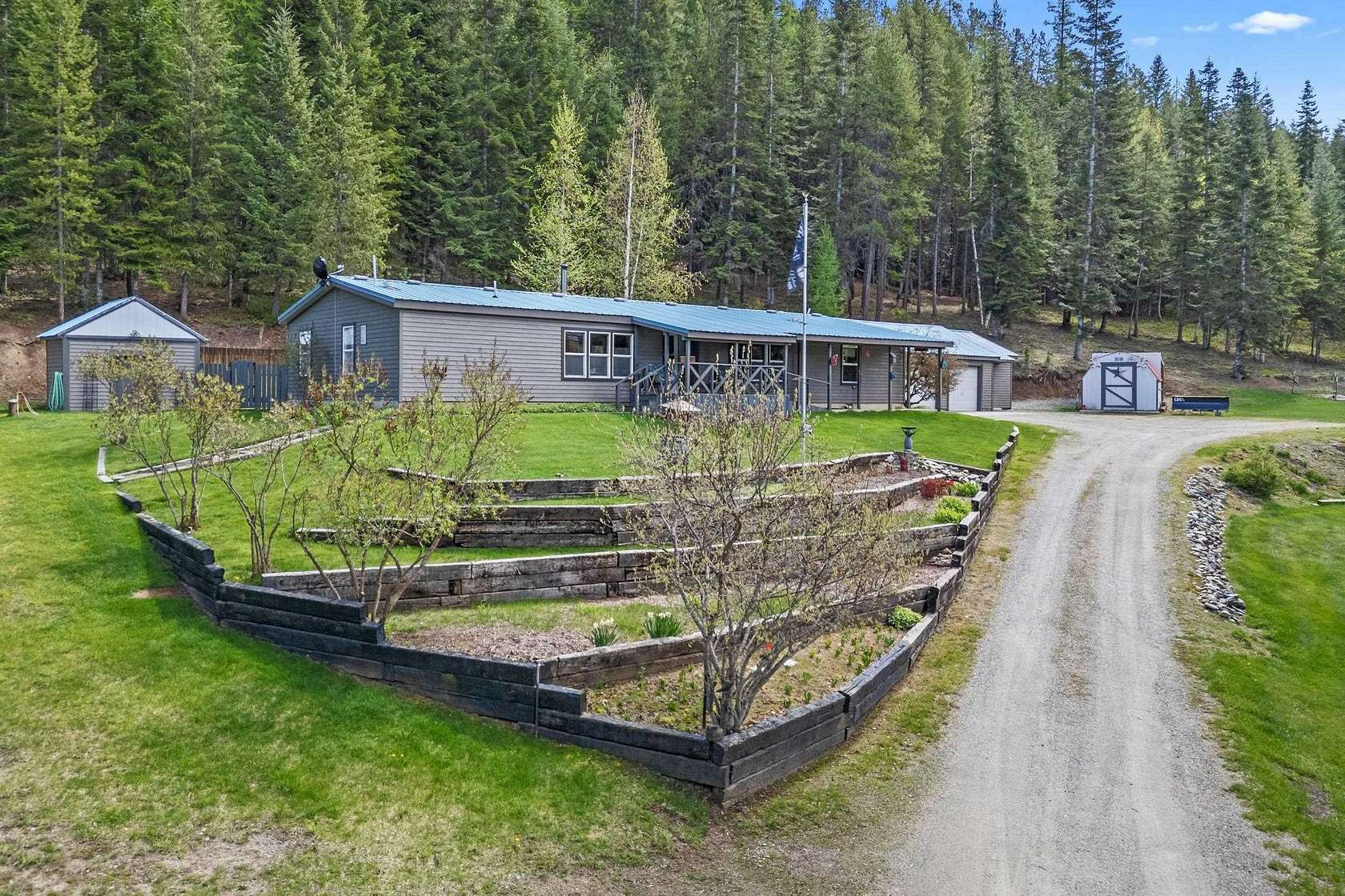 8.5 Acres of Land with Home for Sale in Cusick, Washington