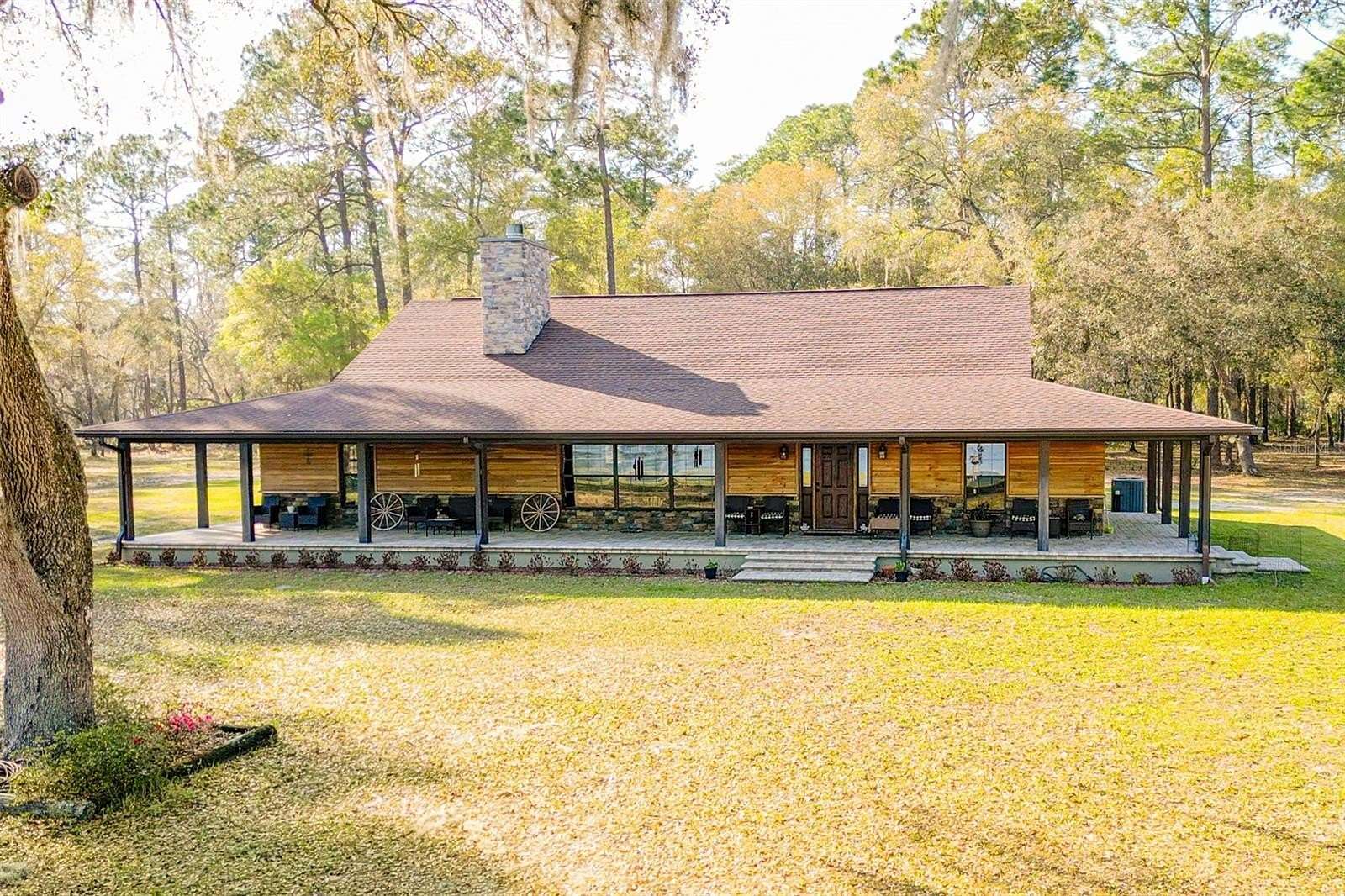 9.78 Acres of Land with Home for Sale in Silver Springs, Florida