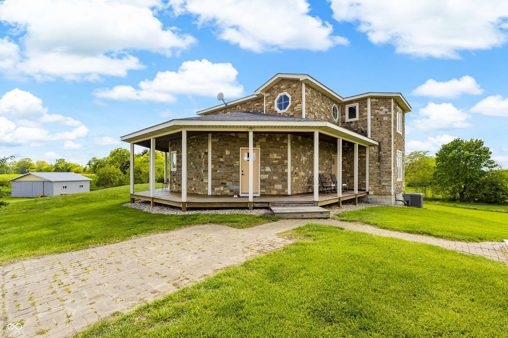 7.74 Acres of Land with Home for Sale in Elizabethtown, Indiana
