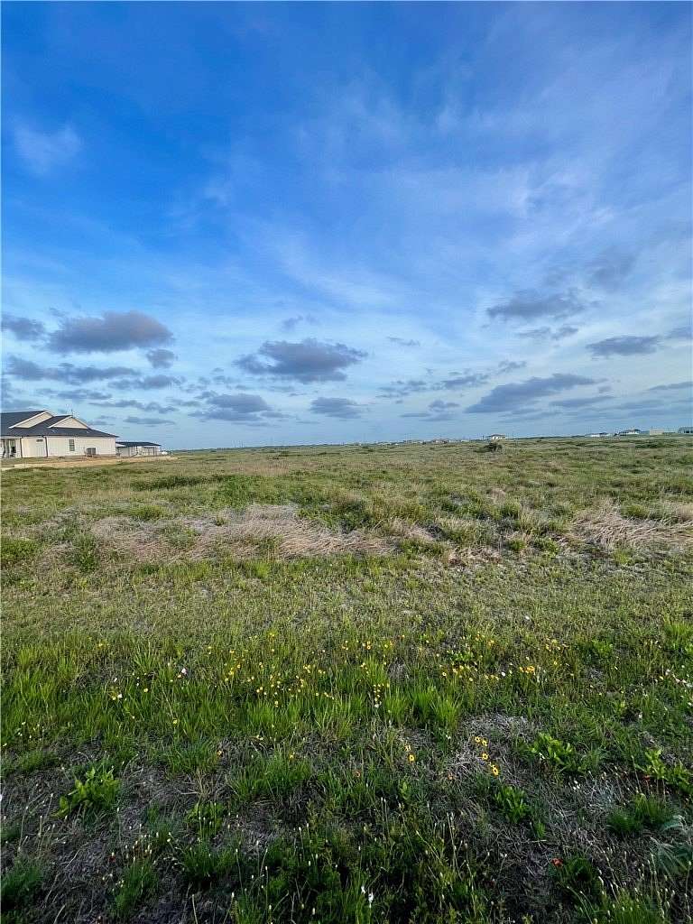 1 Acre of Residential Land for Sale in Rockport, Texas