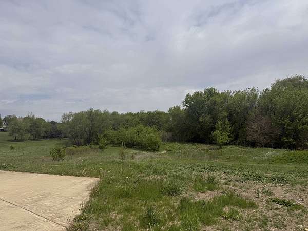 2.66 Acres of Residential Land for Sale in Caledonia, Illinois