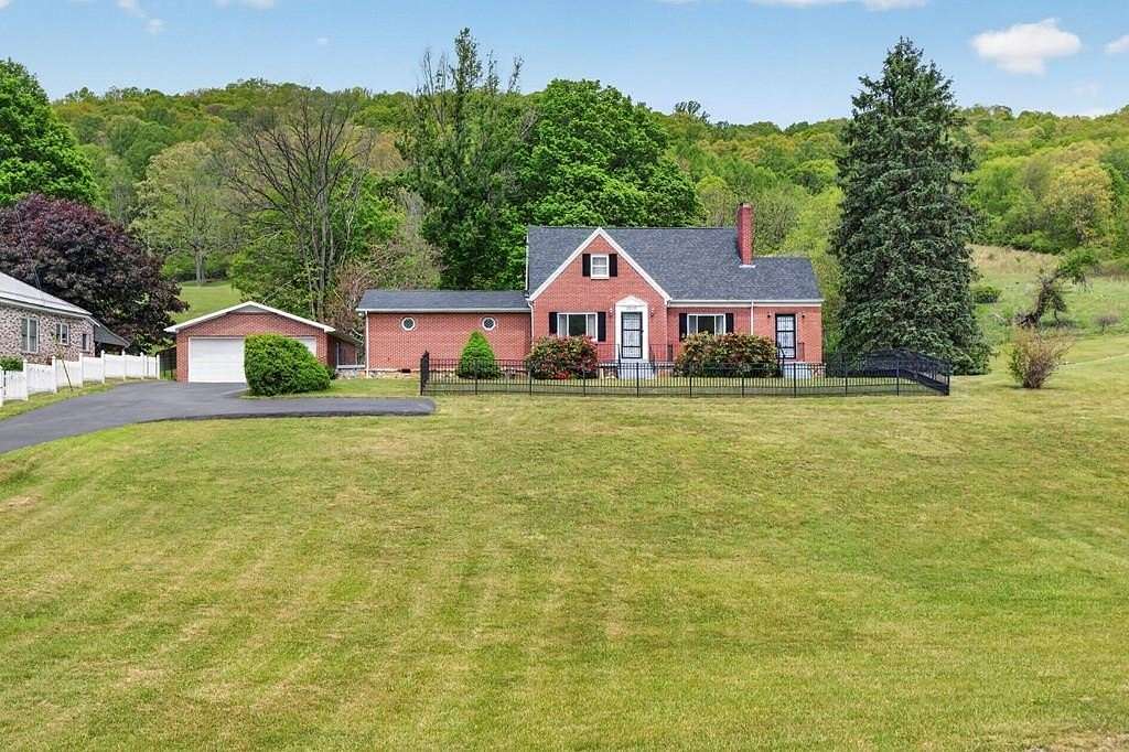 20.3 Acres of Land with Home for Sale in Bluefield, Virginia