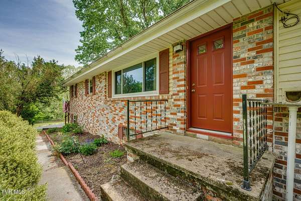 4.68 Acres of Land with Home for Sale in Blountville, Tennessee