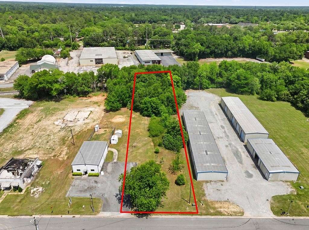 0.82 Acres of Commercial Land for Sale in Albany, Georgia