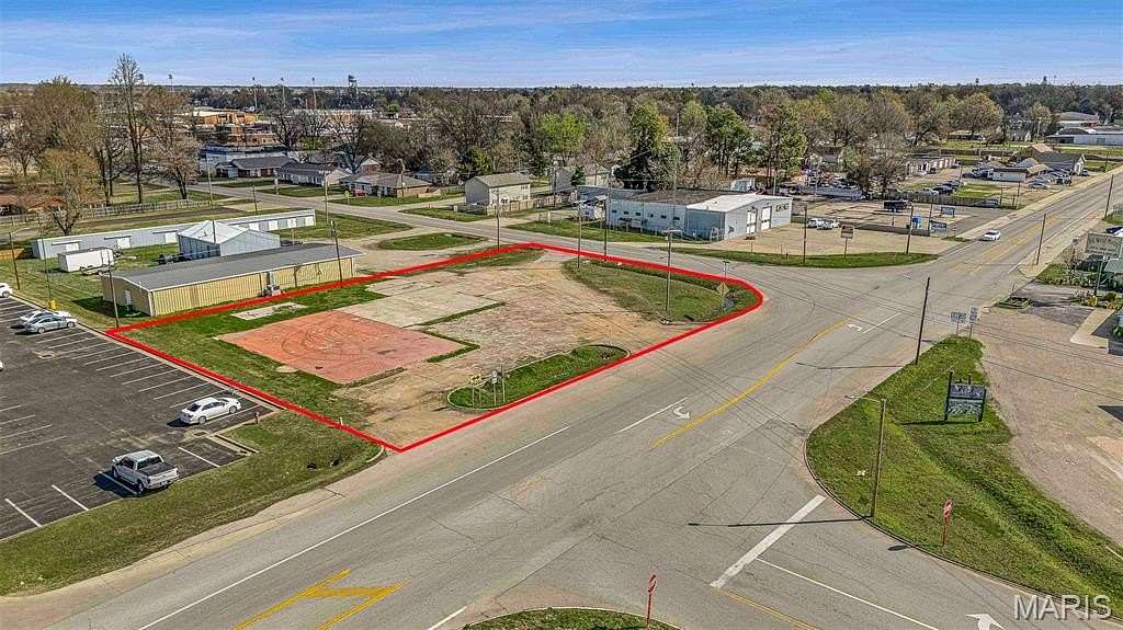 0.41 Acres of Commercial Land for Sale in Kennett, Missouri