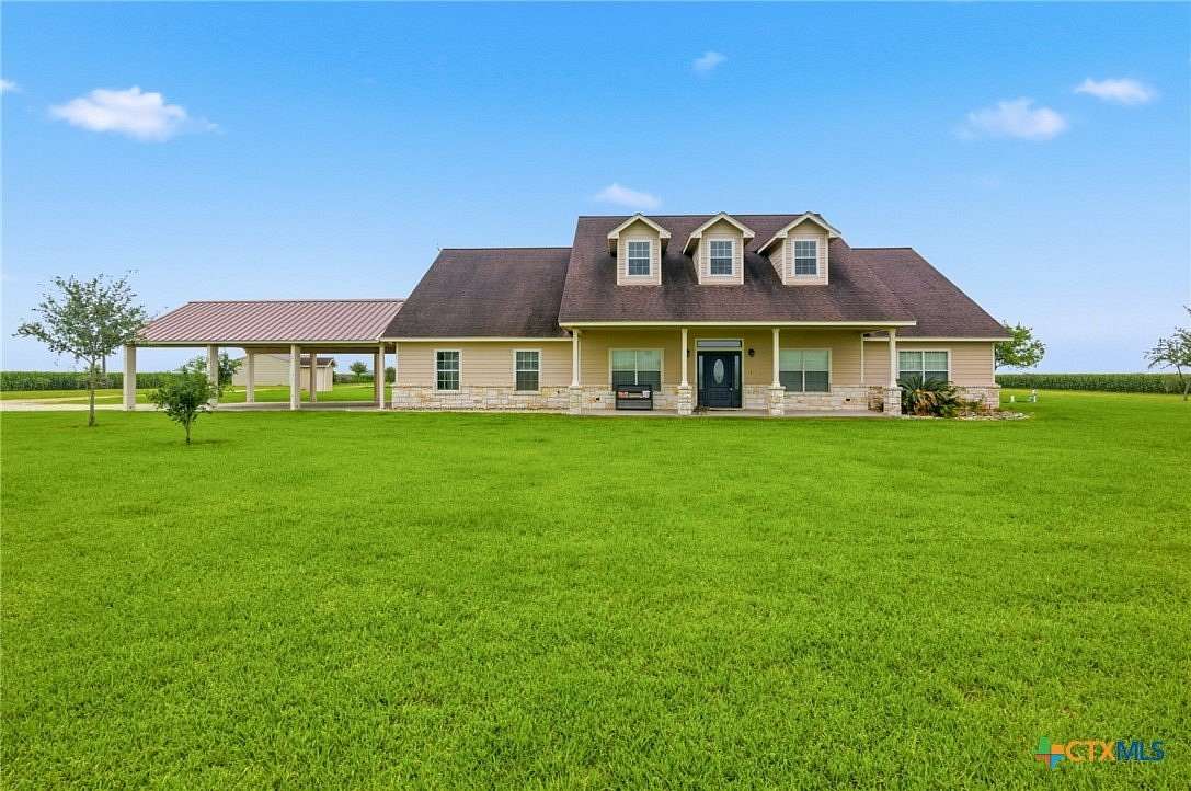 19.8 Acres of Land with Home for Sale in Edna, Texas