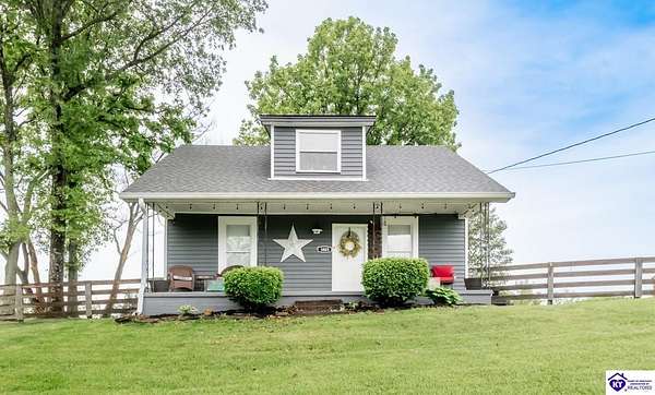 14.9 Acres of Land with Home for Sale in Lawrenceburg, Kentucky