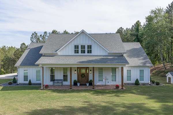52 Acres of Recreational Land with Home for Sale in Ninety Six, South Carolina