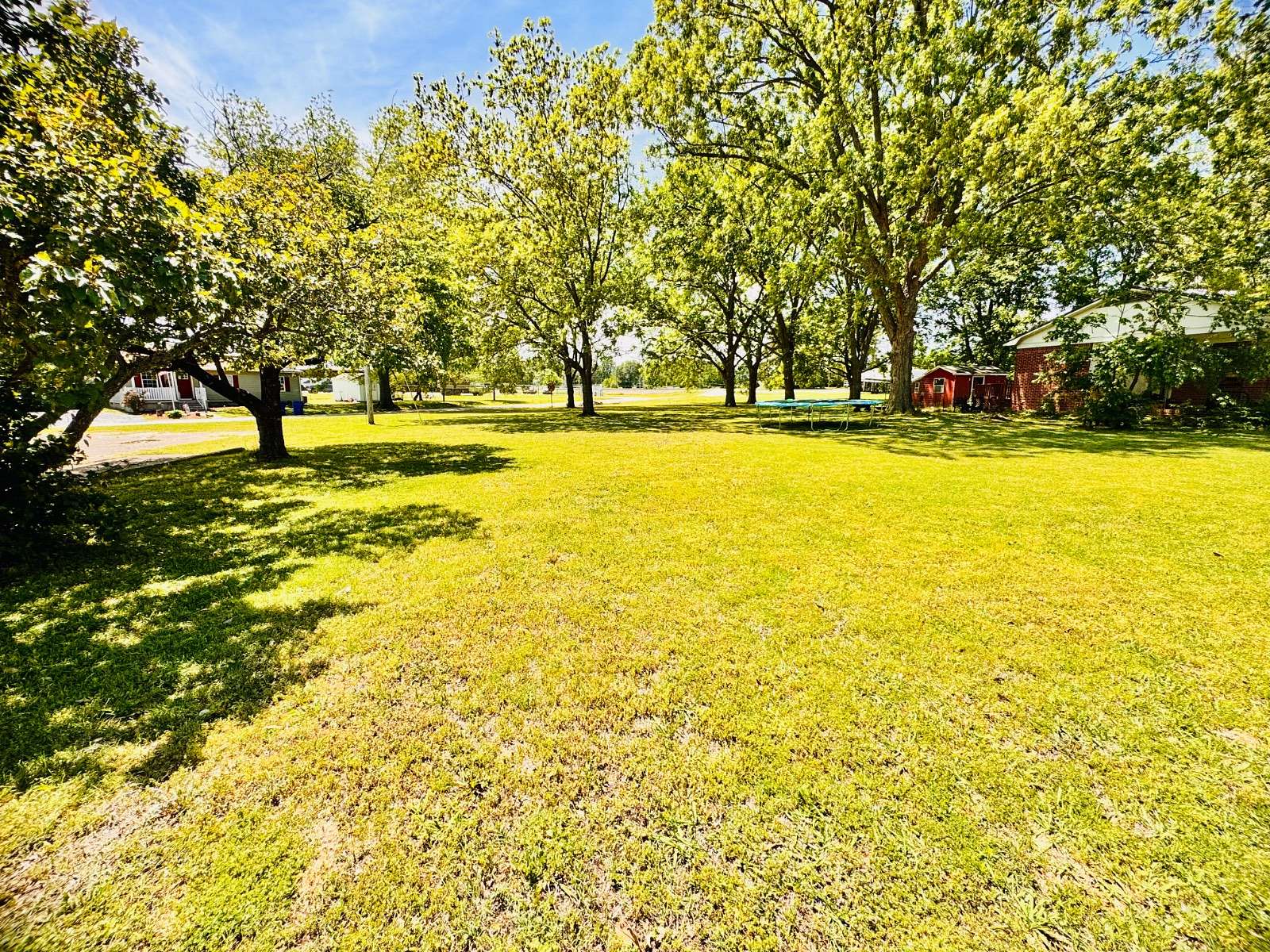 0.4 Acres of Residential Land for Sale in Gleason, Tennessee