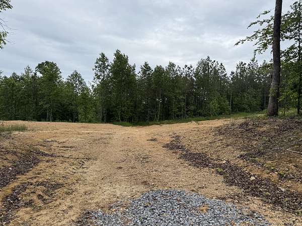 5 Acres of Residential Land for Sale in Erin, Tennessee