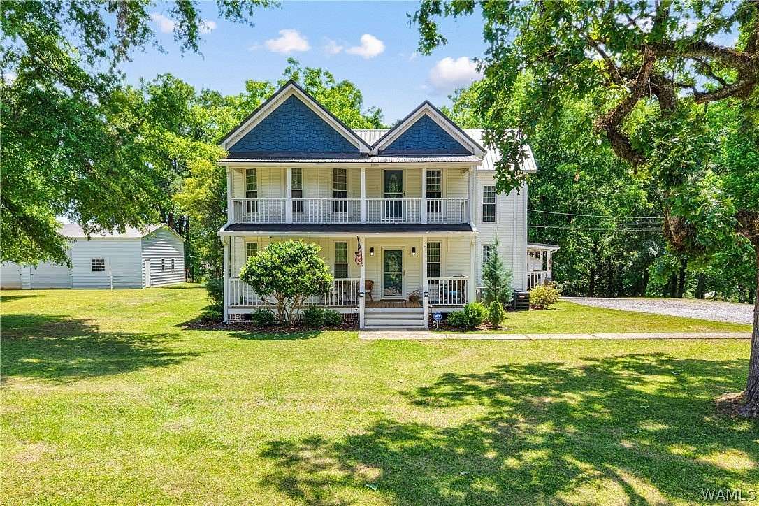 2.1 Acres of Land with Home for Sale in Centreville, Alabama