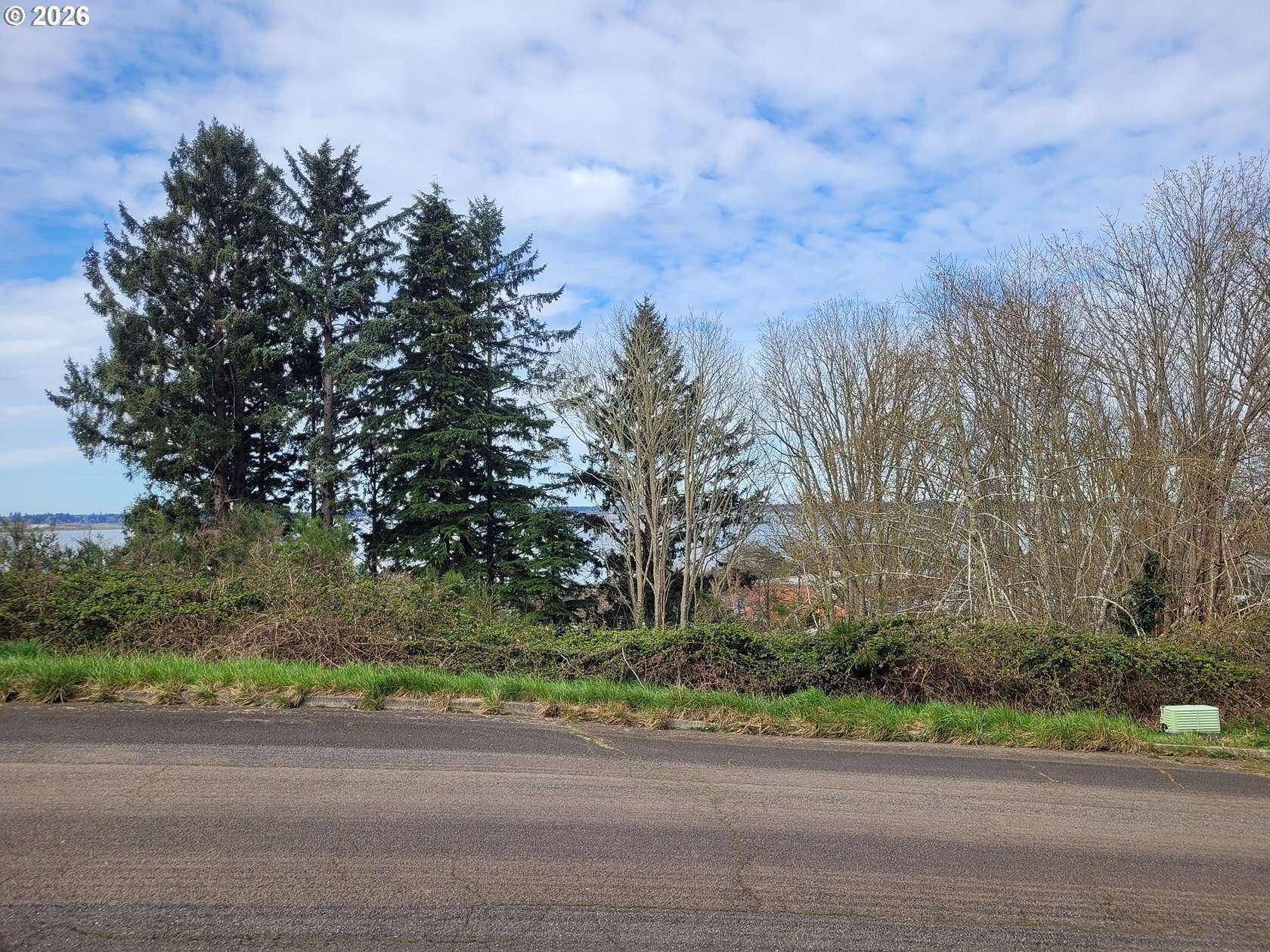 0.23 Acres of Residential Land for Sale in Astoria, Oregon
