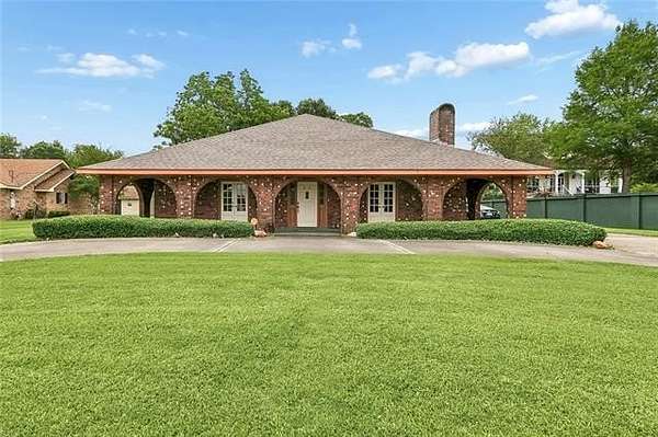 2 Acres of Land with Home for Sale in Waggaman, Louisiana