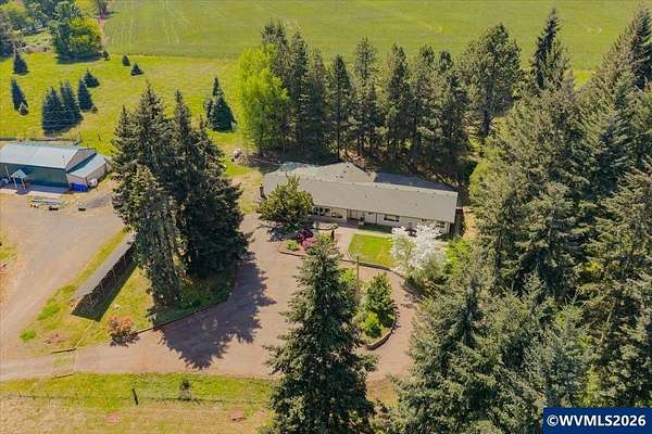 7 Acres of Land with Home for Sale in Sweet Home, Oregon