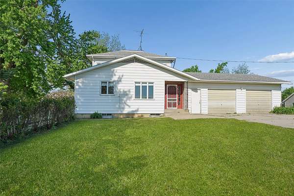 2 Acres of Land with Home for Sale in Newton, Iowa