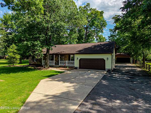 1.79 Acres of Land with Home for Sale in Louisville, Kentucky
